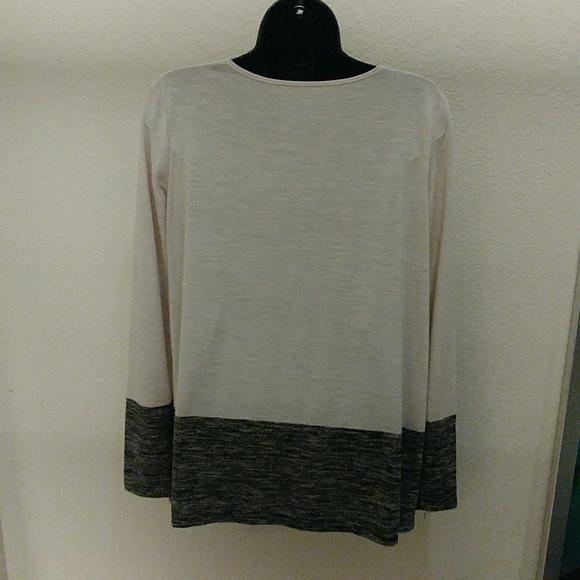Max Studio Knit Microstriped L/S Top - Picture 6 of 8